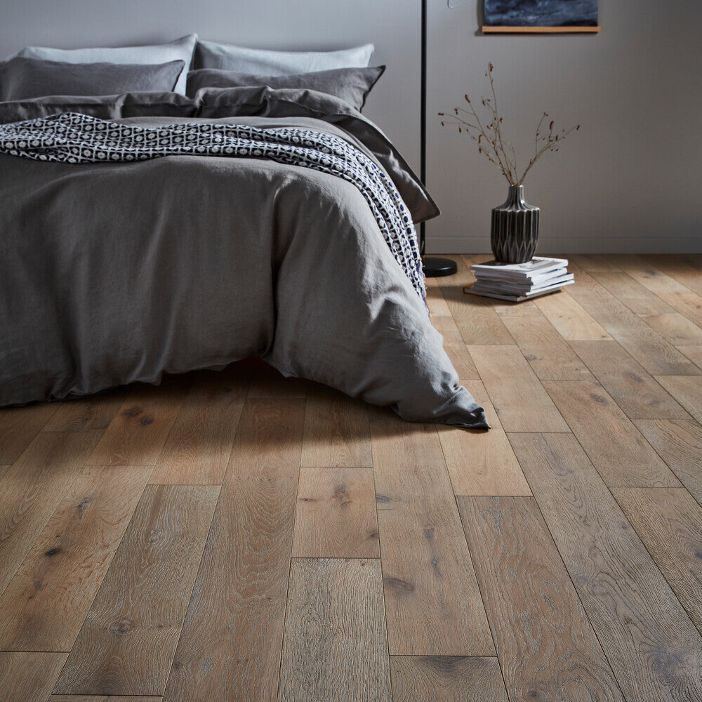Atkinson & Kirby Classic Engineered Oak - 18mm x 150mm RL